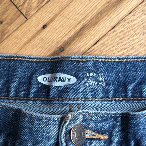 Old Navy Men’s 36x30 Distressed Straight Fit Jeans Medium Wash - Picture 4 of 12